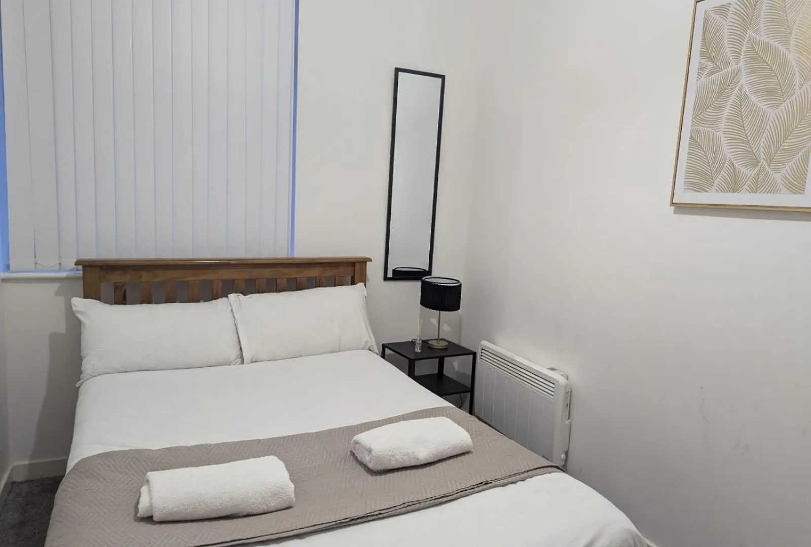 3 Bedroom Apt City Centre Powdene House Newcastle Upon Tyne 0*,